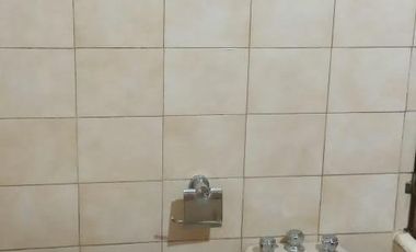 Muy buen 3 ambientes en pleno centro, frente a la estación, a mts de COTO - Vta Directa!!