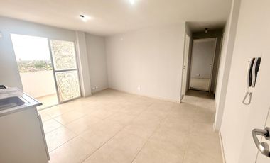 Venta Departamento 2 dos ambientes ciudadela financiación en pesos pozo