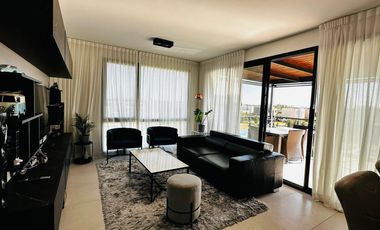 Departamento en Venta  3 ambientes con amarra- Villanueva Barrio Nautico Canal