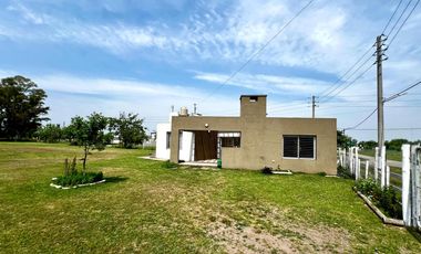 Casa - Trea Ambientes -  Mariano Acosta, bario Boreal