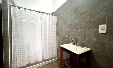 Casa - Trea Ambientes -  Mariano Acosta, bario Boreal