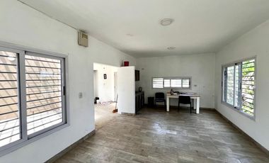Casa - Trea Ambientes -  Mariano Acosta, bario Boreal
