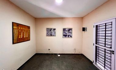 Casa - Trea Ambientes -  Mariano Acosta, bario Boreal