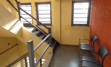 Oficina con cochera en venta en  Martinez