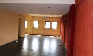 Oficina con cochera en venta en  Martinez