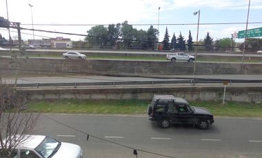 Oficina con cochera en venta en  Martinez