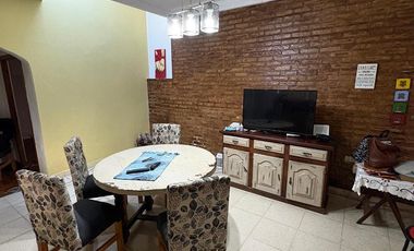 Departamento Tipo Casa en Venta en Lanus Este