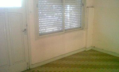 Casa PH en Venta en Lanus Este