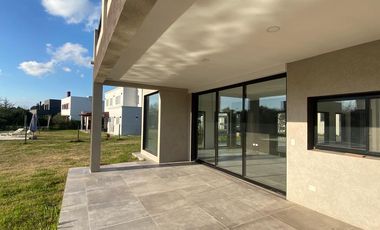 Casa en venta en Barrio Privado San Matias Escobar