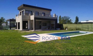 Casa en venta en Barrio Privado San Matias Escobar