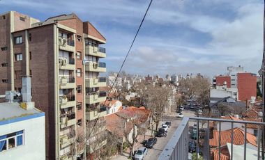 Piso reciclado en Chauvín