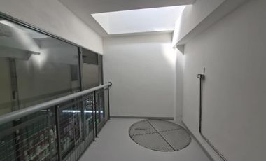 ALQUILER LOCAL EN BOEDO IMPECABLE