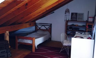 Casa y local en venta en Caviahue