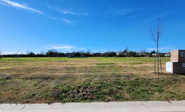 VENTA lote / terreno doble, Los Cardos, Pilar