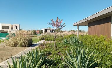 VENTA lote / terreno doble, Los Cardos, Pilar