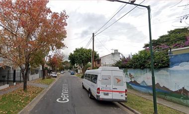 Casa 3 ambientes en venta  Beccar