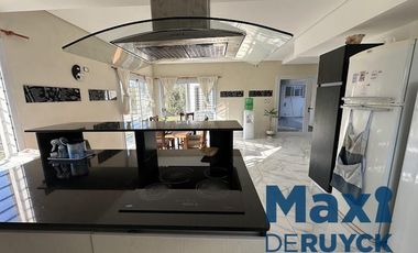 Casa moderna en El Pato