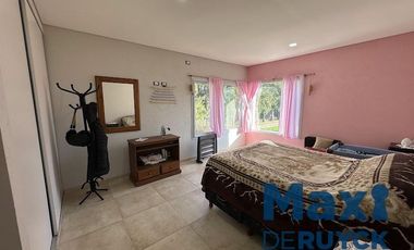 Casa moderna en El Pato