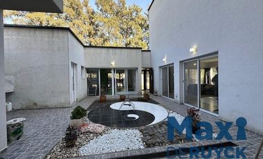 Casa moderna en El Pato