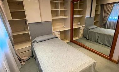 VENDO DEPARTAMENTO 5 AMBIENTES IMPECABLE CON COCHERA -  VISTA SHOPPING LOS GALLEGOS