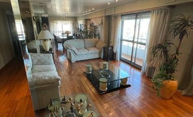 VENDO DEPARTAMENTO 5 AMBIENTES IMPECABLE CON COCHERA -  VISTA SHOPPING LOS GALLEGOS