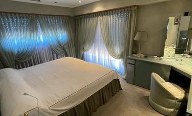 VENDO DEPARTAMENTO 5 AMBIENTES IMPECABLE CON COCHERA -  VISTA SHOPPING LOS GALLEGOS