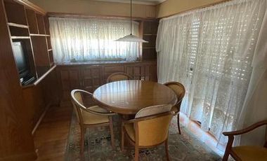 VENDO DEPARTAMENTO 5 AMBIENTES IMPECABLE CON COCHERA -  VISTA SHOPPING LOS GALLEGOS