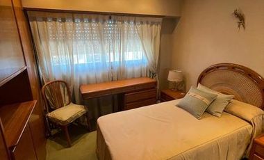 VENDO DEPARTAMENTO 5 AMBIENTES IMPECABLE CON COCHERA -  VISTA SHOPPING LOS GALLEGOS