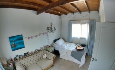 Venta PH Tríplex 4 Dormitorios Victoria Barrio Cerrado Los Fresnos