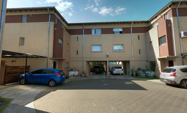 Venta PH Tríplex 4 Dormitorios Victoria Barrio Cerrado Los Fresnos