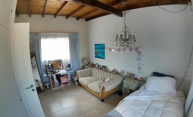 Venta PH Tríplex 4 Dormitorios Victoria Barrio Cerrado Los Fresnos