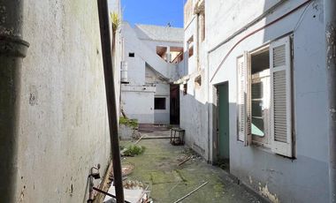 Terreno en Zona Centro - Jujuy al 2000 - Dimensiones 8,66 m x 34 m (295m2)