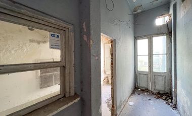 Terreno en Zona Centro - Jujuy al 2000 - Dimensiones 8,66 m x 34 m (295m2)