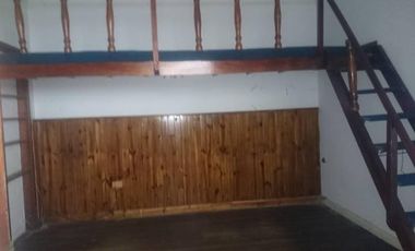 Departamento Tipo Casa en Venta en Lanus Este