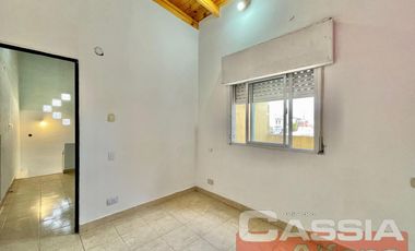 PH en  CONDOMINIO MUY LUMINOSO, 50 m2, DOS DORMITORIOS, SIN EXPENSAS, PATIO