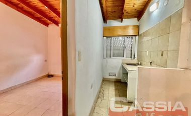 PH en  CONDOMINIO MUY LUMINOSO, 50 m2, DOS DORMITORIOS, SIN EXPENSAS, PATIO