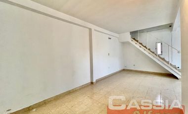 PH en  CONDOMINIO MUY LUMINOSO, 50 m2, DOS DORMITORIOS, SIN EXPENSAS, PATIO