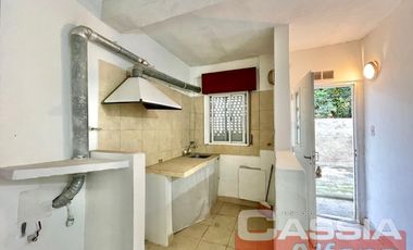 PH en  CONDOMINIO MUY LUMINOSO, 50 m2, DOS DORMITORIOS, SIN EXPENSAS, PATIO