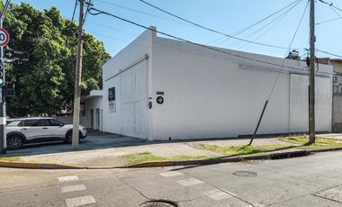Galpón parabólico y local comercial - Barrio Matheu