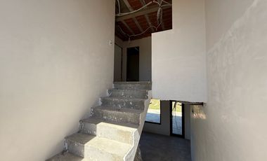 Casa en  venta en La Rinconada barrio cerrado - en construcción - permuta