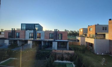 Casa Santa Ana Joven Townhouse - 4 ambientes OPORTUNIDAD - Villanueva