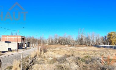 Terreno Comercial sobre Calle Río Colorado, Neuquén