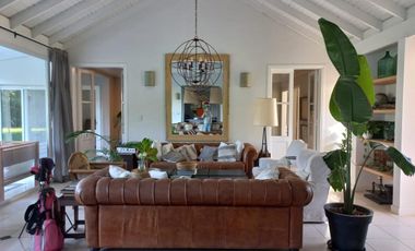 Casa en LINCOLN CHICO