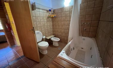 Dos cabañas en venta sobre la ruta 77, a metros de la cervercería Patagonia - Bariloche