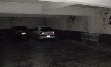 Cochera en Venta en Lanus Oeste