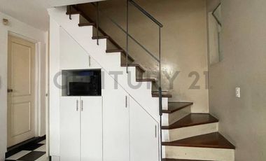 HERMOSA CASA EN ALQUILER – URB. HIGUERETA, SURCO