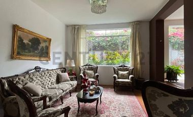 HERMOSA CASA EN ALQUILER – URB. HIGUERETA, SURCO