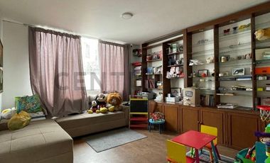 HERMOSA CASA EN ALQUILER – URB. HIGUERETA, SURCO