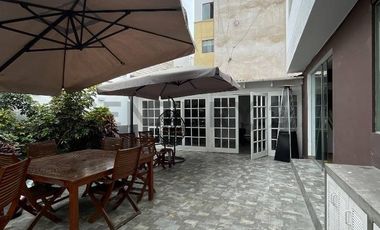 HERMOSA CASA EN ALQUILER – URB. HIGUERETA, SURCO