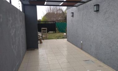 Venta Dupex de Tres Dormitorios en Tejas del Sur